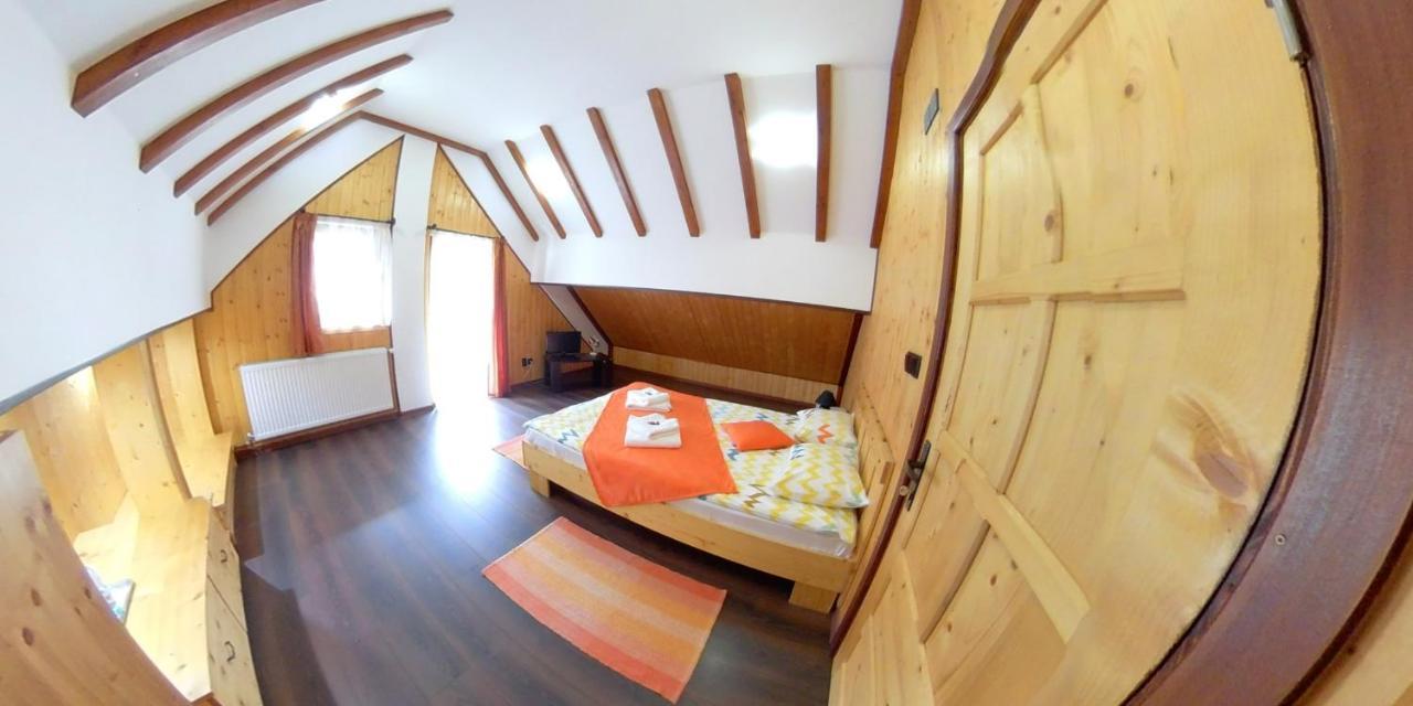 Apartamento Mansarda Maradu Sinaia Exterior foto